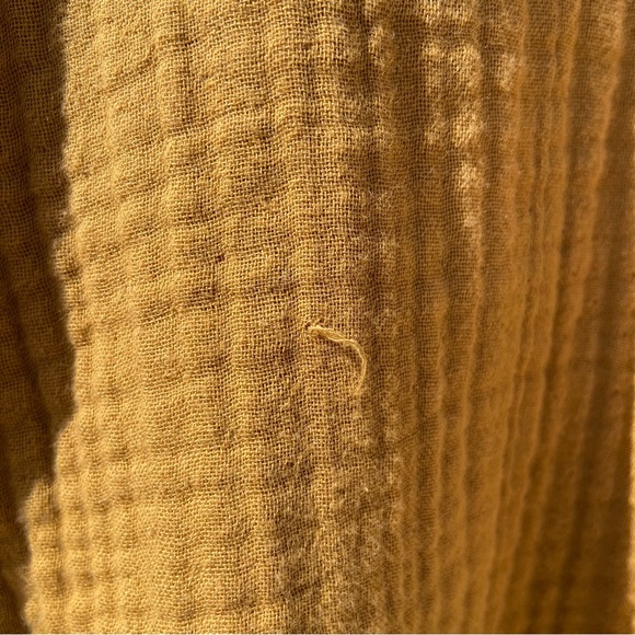 Madewell | Lightspun Button-Back Peplum Top | XXS - Picture 3 of 11